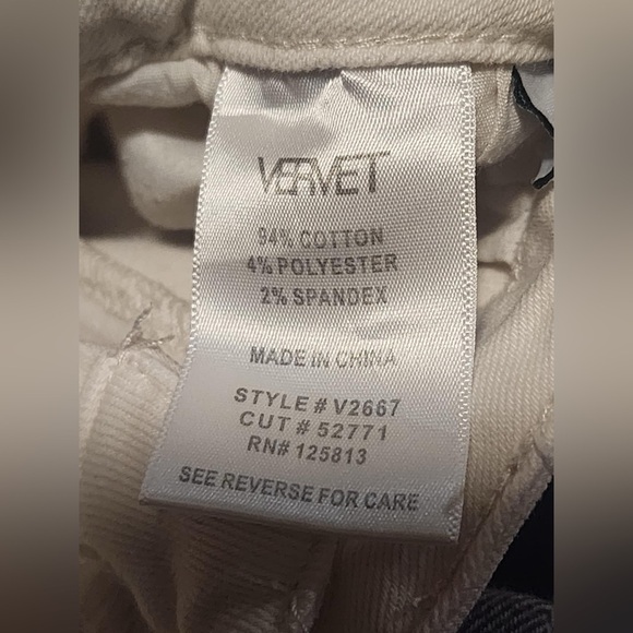 LOS ANGELES VERVET High-rise Straight Crop Stretch Cream Sz. 30x26 EUC - Picture 9 of 10